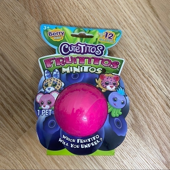 Cutetitos Fruititos Minitos Mystery Pet NIB - Picture 2 of 4
